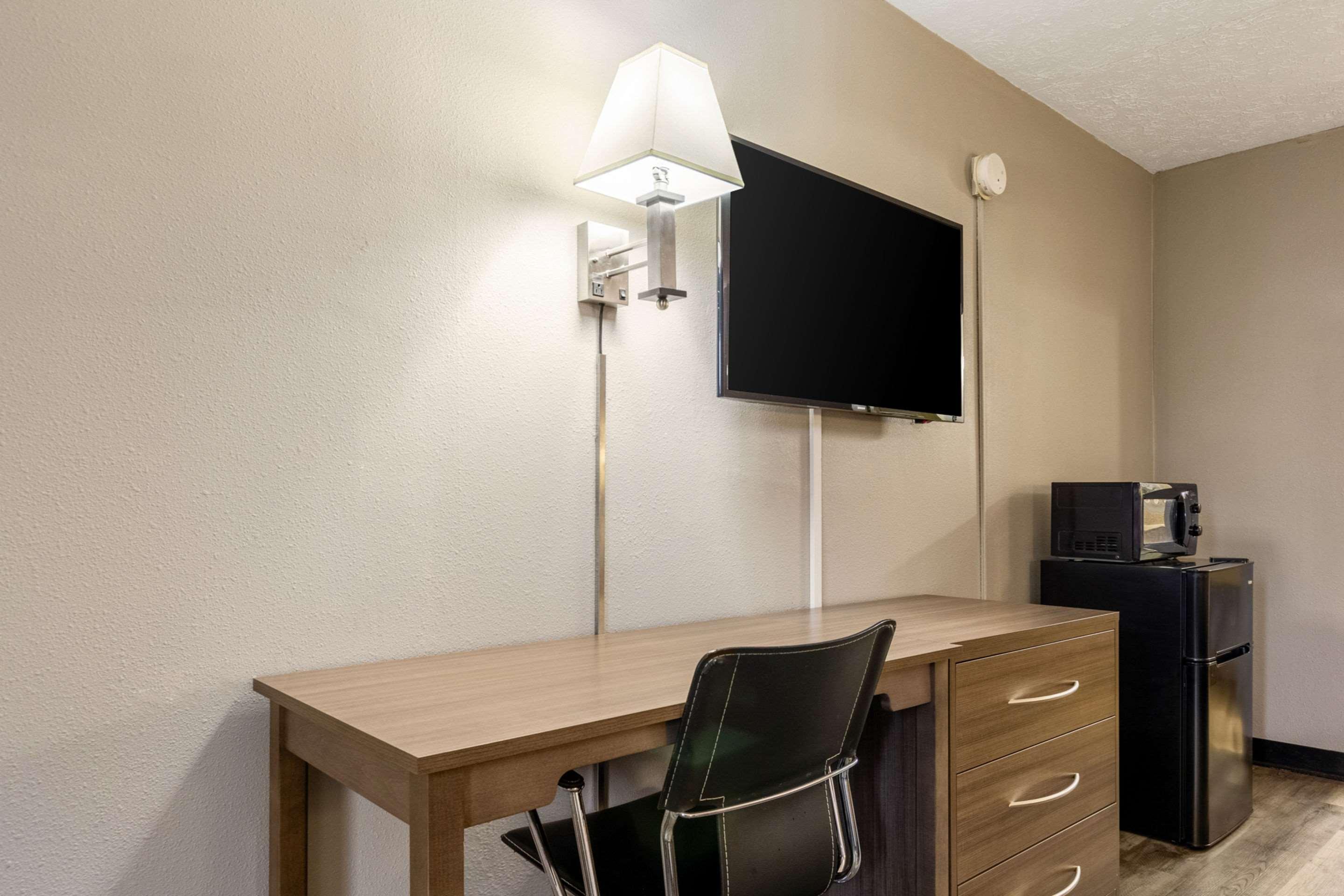 Econo Lodge Seymour Εξωτερικό φωτογραφία
