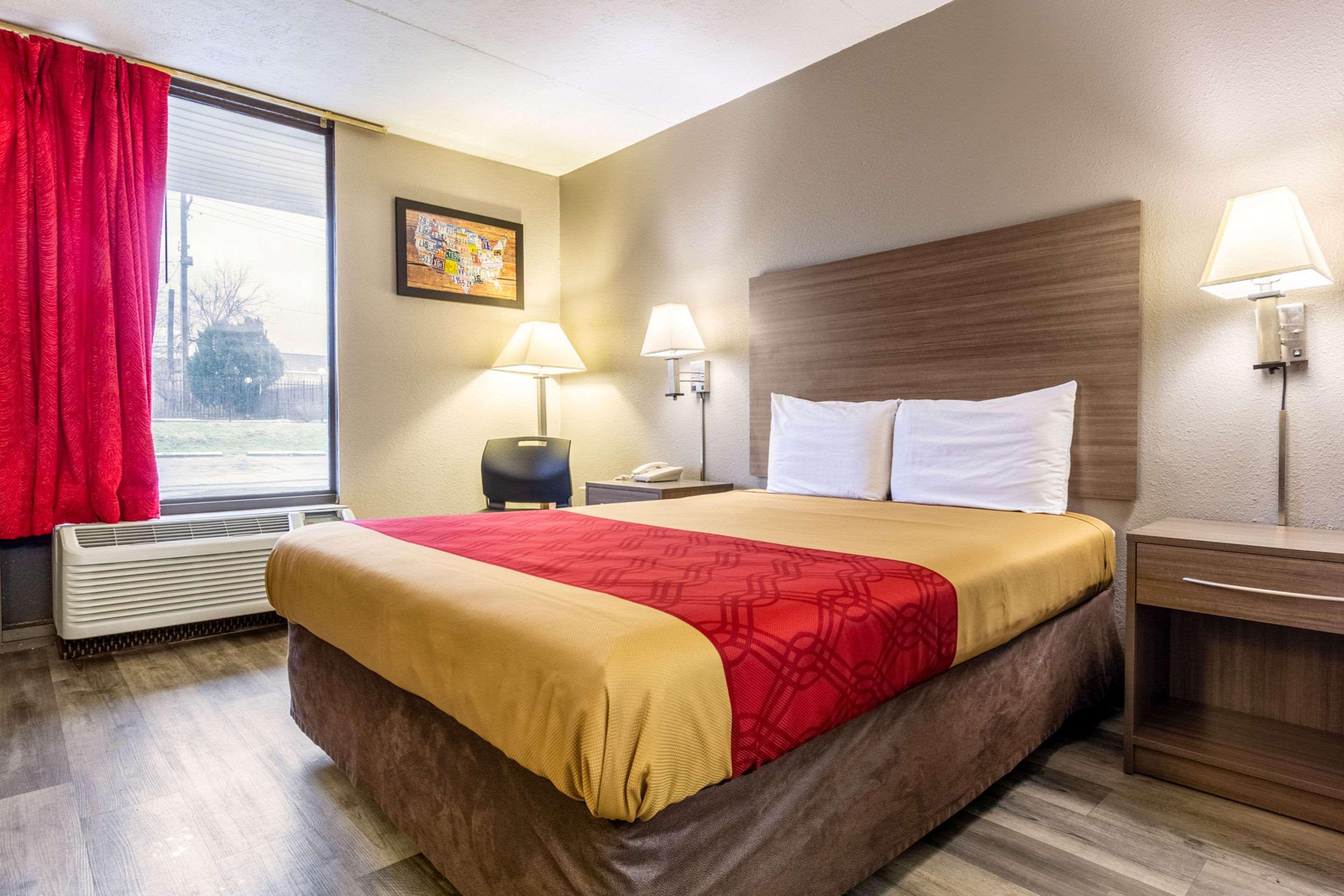 Econo Lodge Seymour Εξωτερικό φωτογραφία