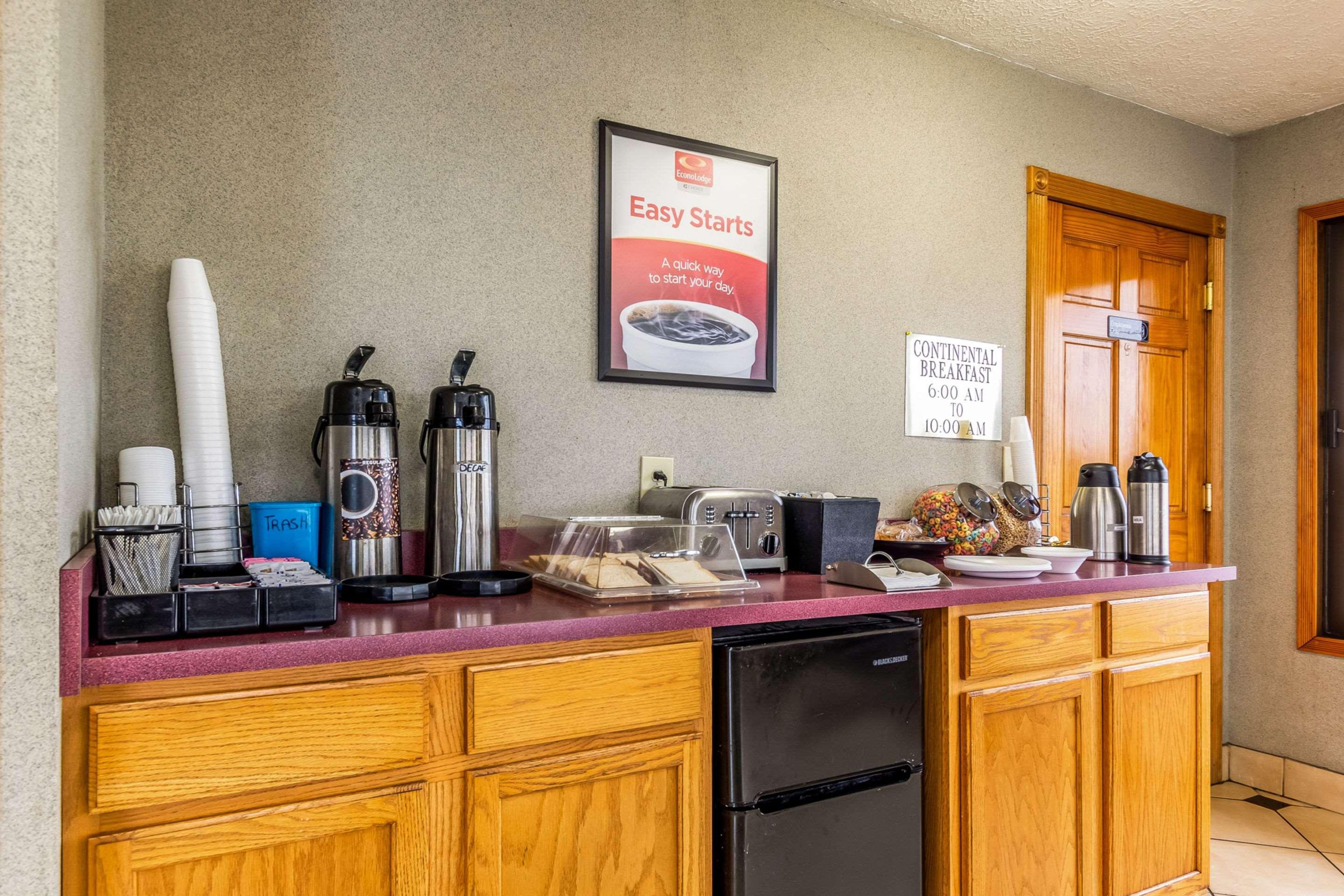 Econo Lodge Seymour Εξωτερικό φωτογραφία