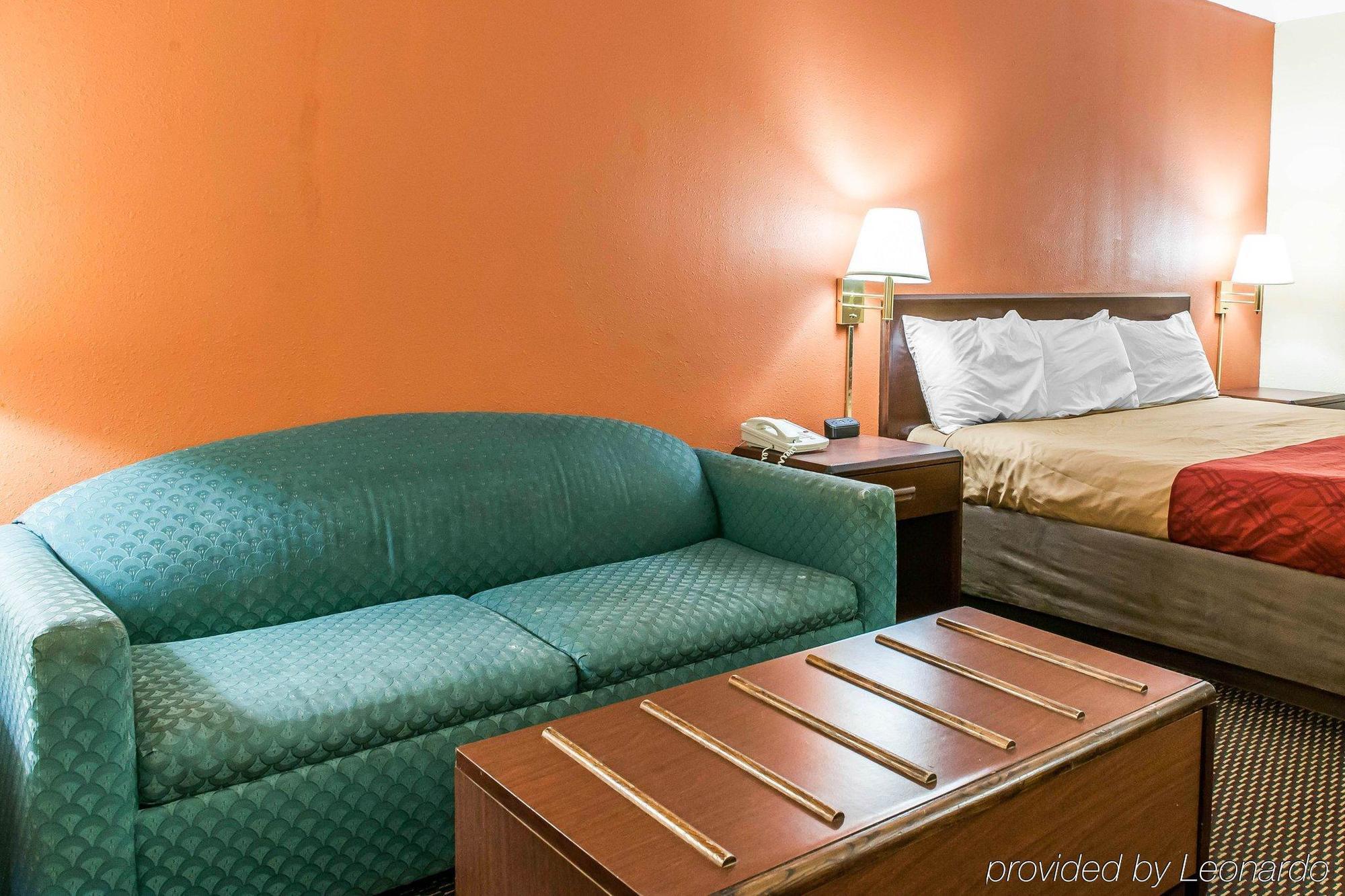 Econo Lodge Seymour Εξωτερικό φωτογραφία
