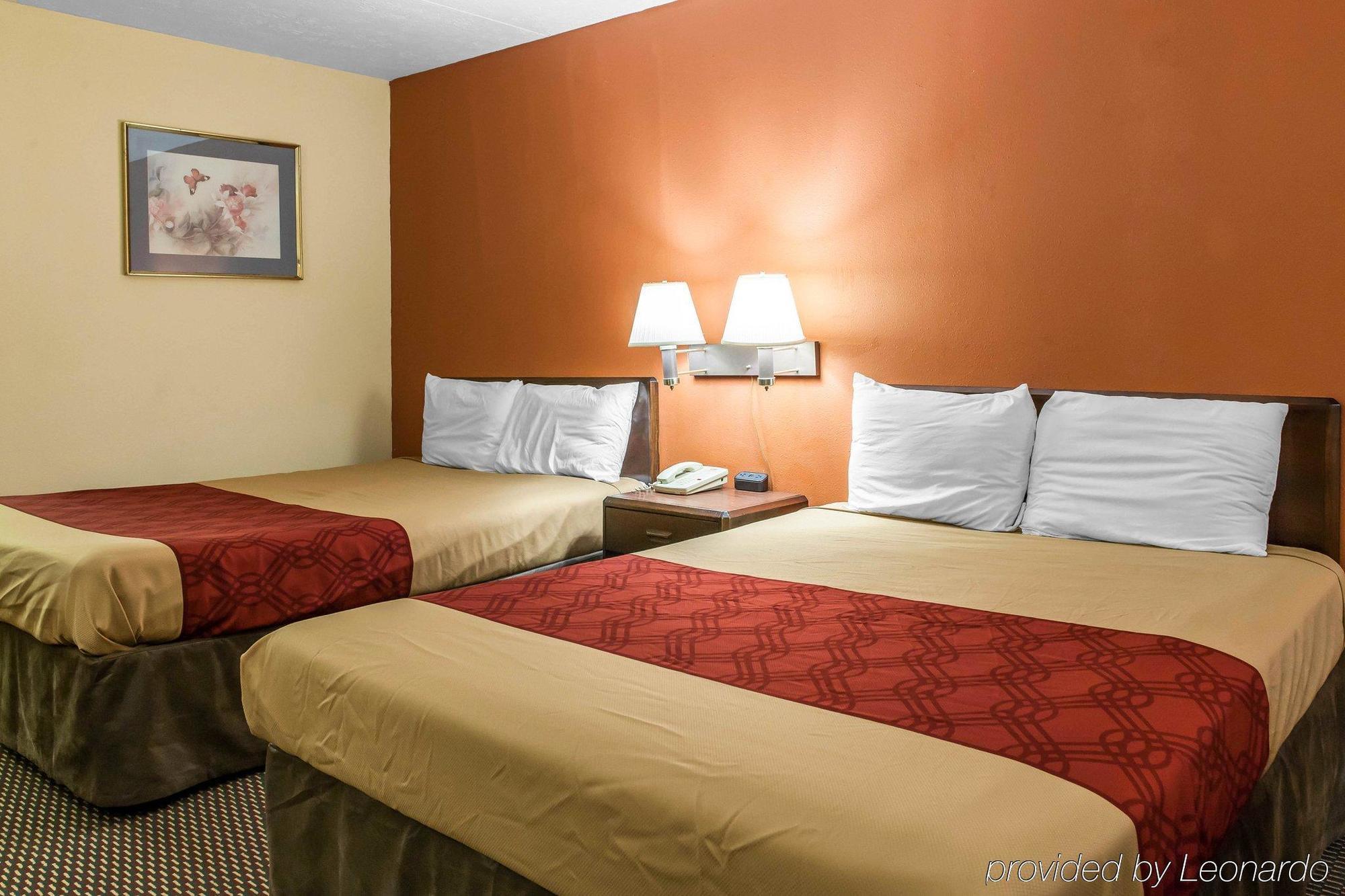Econo Lodge Seymour Εξωτερικό φωτογραφία