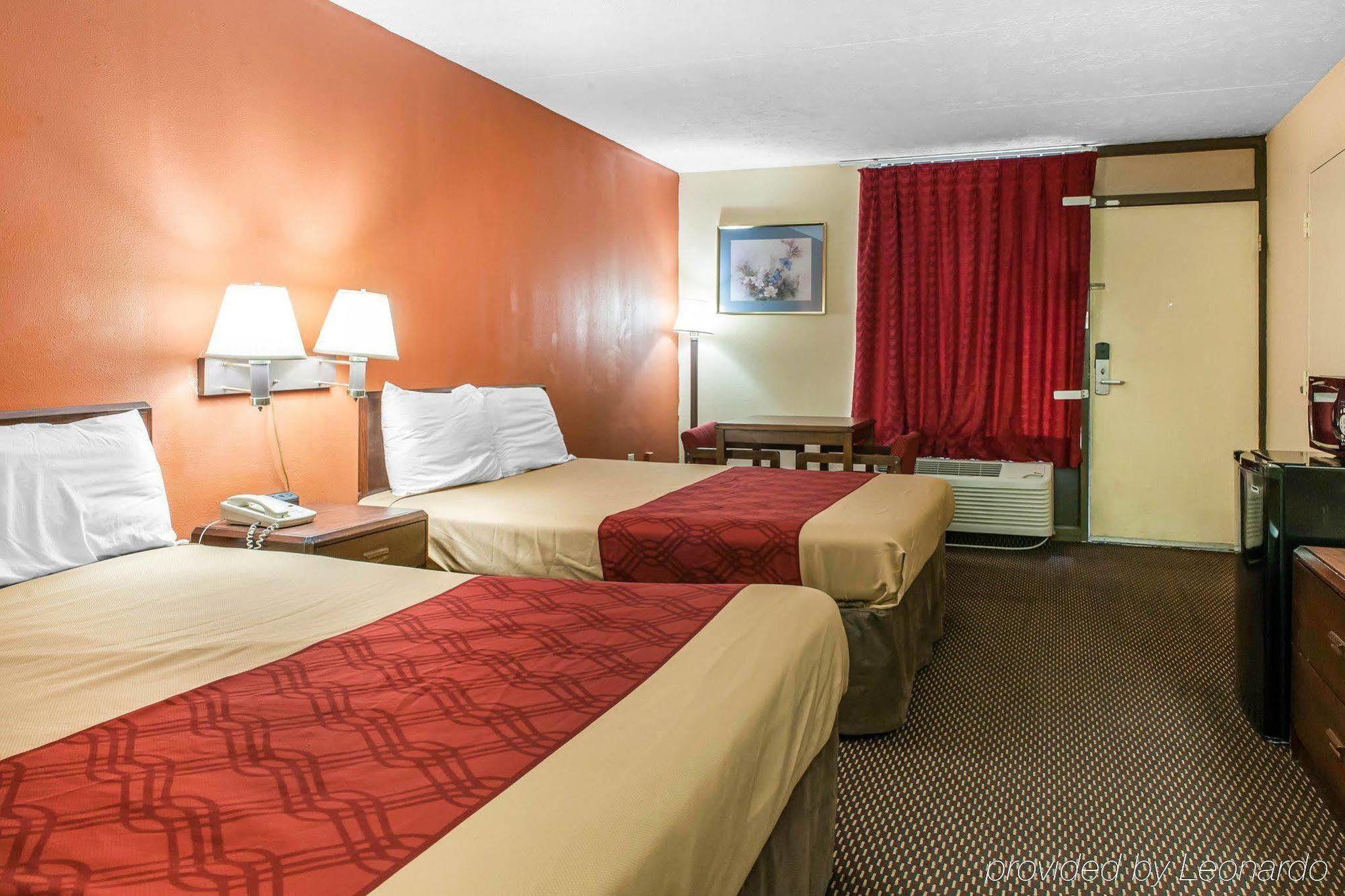 Econo Lodge Seymour Εξωτερικό φωτογραφία