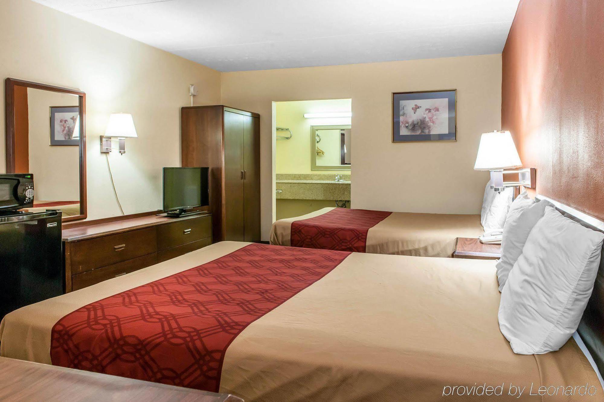 Econo Lodge Seymour Εξωτερικό φωτογραφία